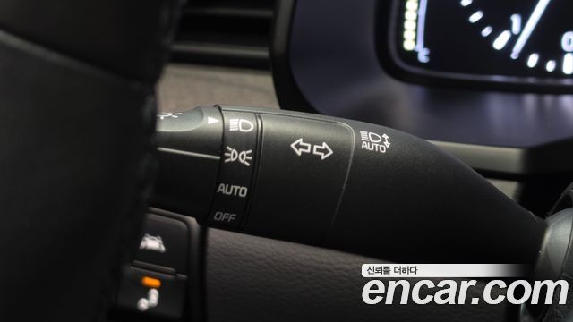 Kia K7 2020 — photo 27