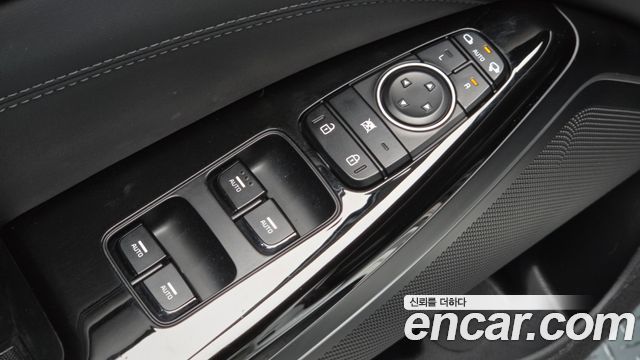 Kia K7 2020 — photo 29