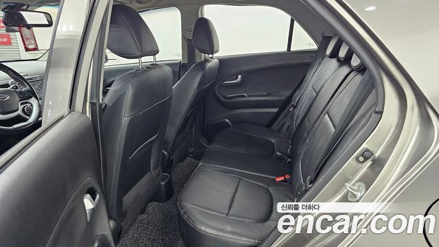 Kia morning 2013 — photo 12
