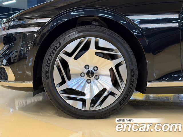 Genesis G90 2023 — photo 5