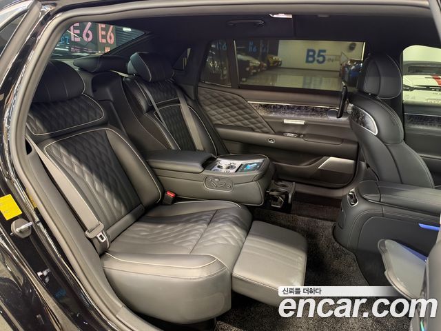 Genesis G90 2023 — photo 16