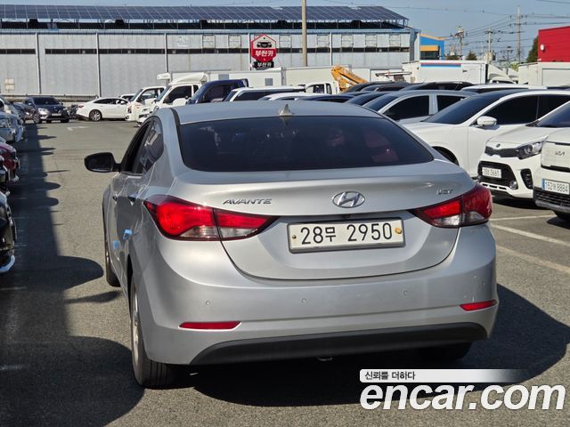 Hyundai AVANTE 2016 — photo 4