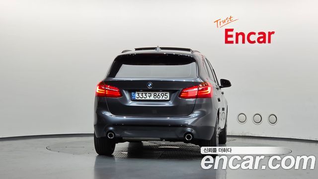 BMW 2-Series 2021 — photo 4