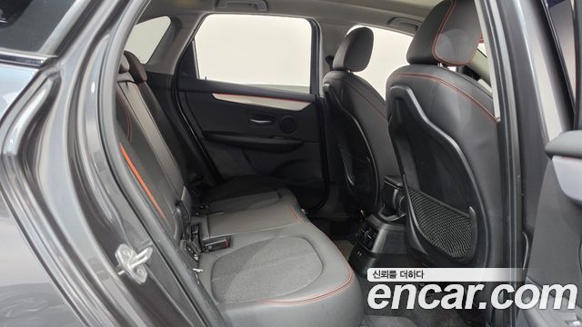 BMW 2-Series 2021 — photo 12