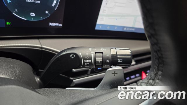 Hyundai Santafe 2024 — photo 17