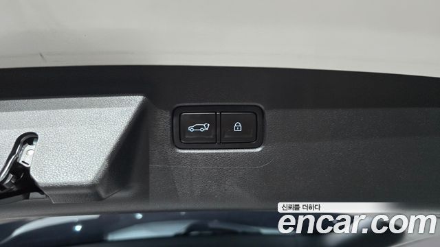 Hyundai Santafe 2024 — photo 19