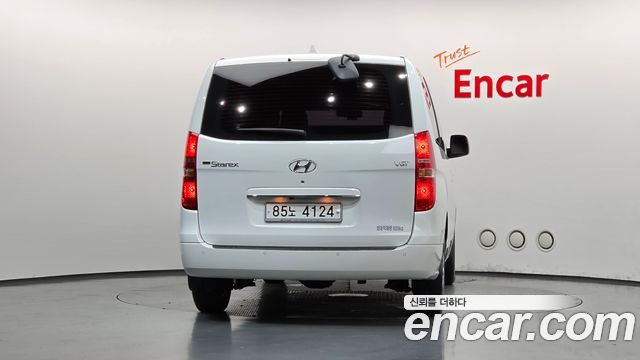 Hyundai Starex 2021 — photo 4