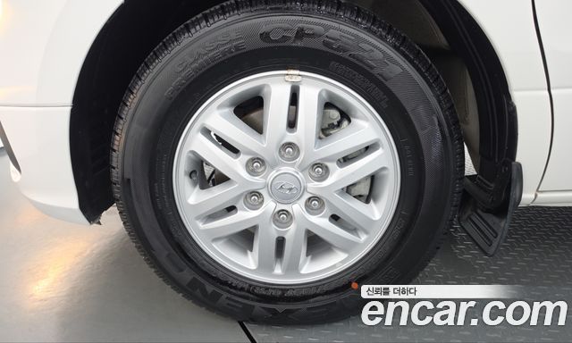 Hyundai Starex 2021 — photo 5