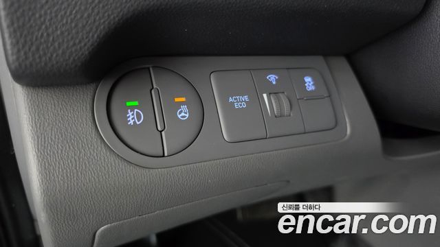 Hyundai Starex 2021 — photo 27