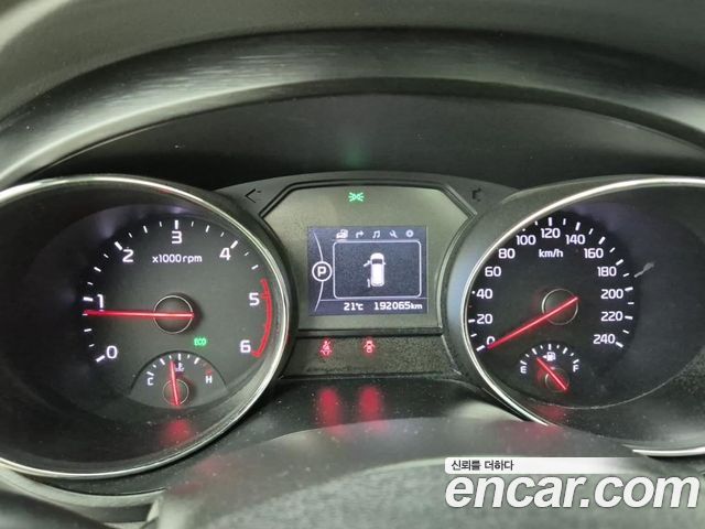 Kia Canival 2017 — photo 7