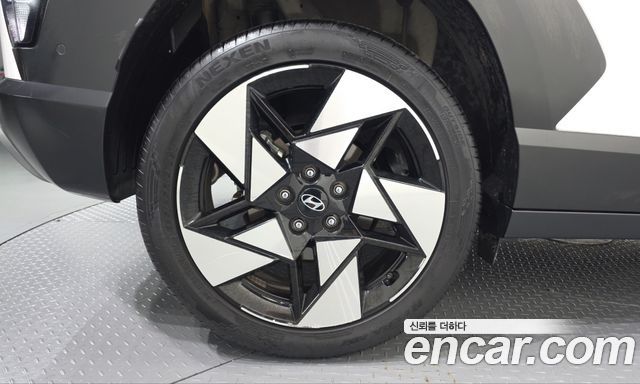 Hyundai Kona 2025 — photo 5