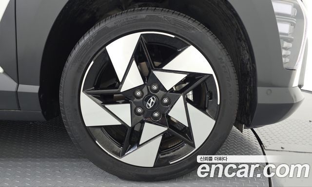 Hyundai Kona 2025 — photo 7