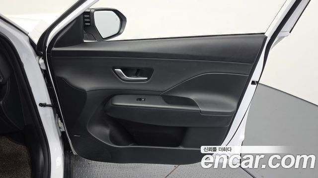 Hyundai Kona 2025 — photo 14