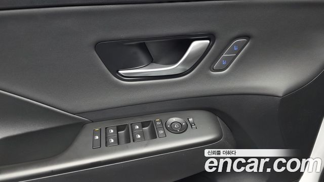 Hyundai Kona 2025 — photo 31