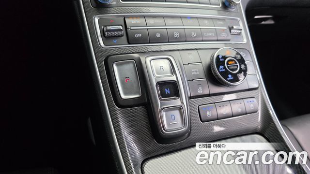 Hyundai Santafe 2023 — photo 9