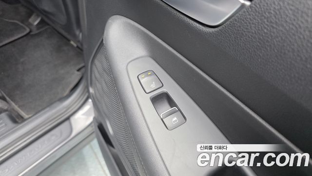 Hyundai Santafe 2023 — photo 19