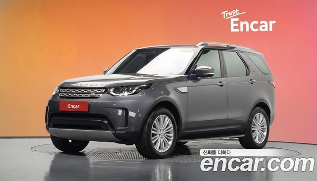 Land Rover Discovery 2017 — photo 1
