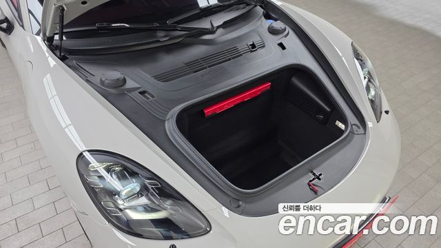Porsche 718 2024 — photo 6
