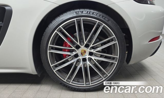 Porsche 718 2024 — photo 7