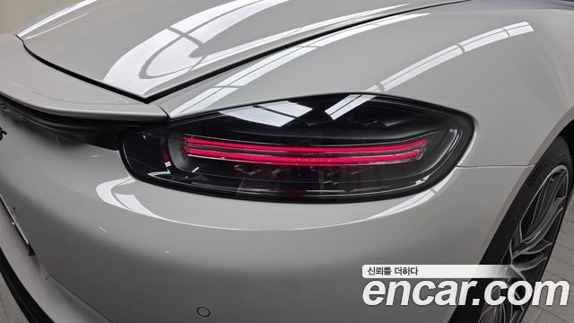Porsche 718 2024 — photo 9