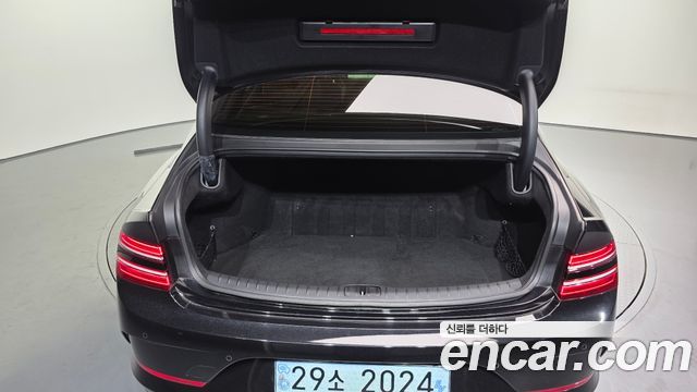 Genesis G80 2022 — photo 20