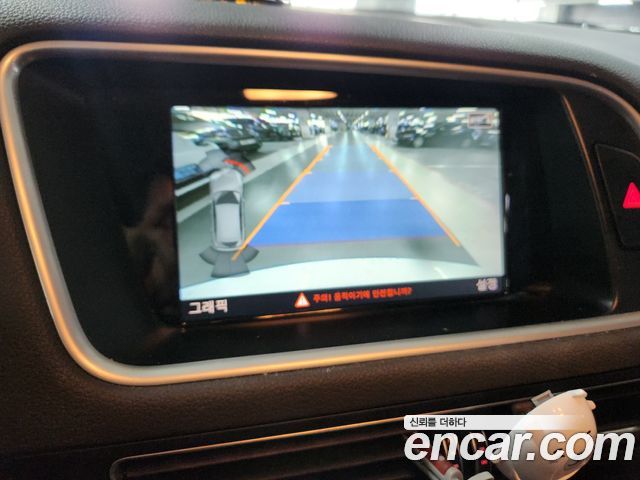 Audi Q5 2016 — photo 11