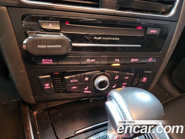 Audi Q5 2016 — photo 12