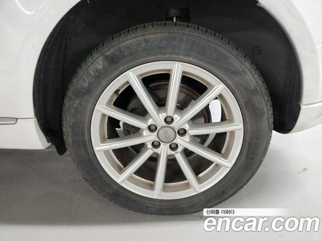 Audi Q5 2016 — photo 19