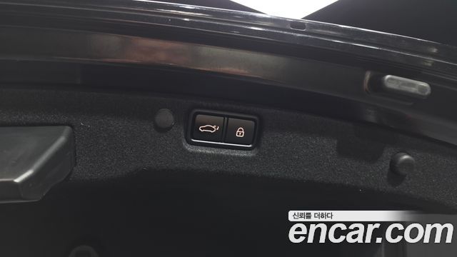 Kia K7 2020 — photo 35