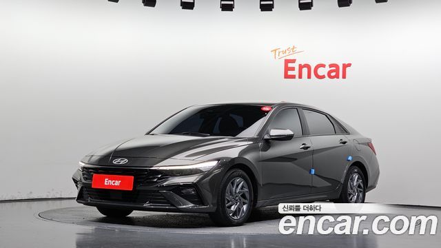 Hyundai AVANTE 2024 — photo 1