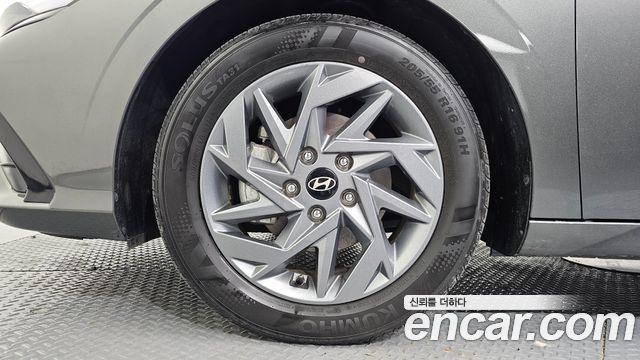Hyundai AVANTE 2024 — photo 5