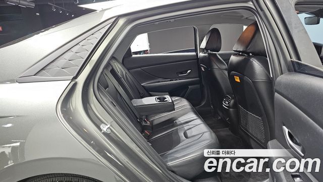 Hyundai AVANTE 2024 — photo 17