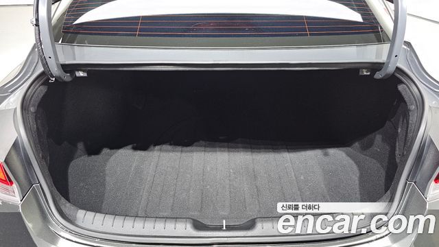 Hyundai AVANTE 2024 — photo 23