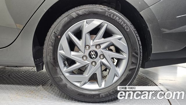 Hyundai AVANTE 2024 — photo 7
