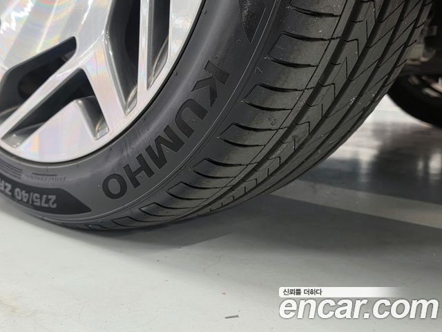 Genesis G90 2023 — photo 8