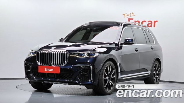 BMW X7 2021 — photo 38