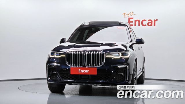 BMW X7 2021 — photo 3