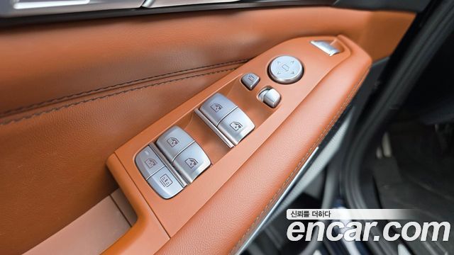 BMW X7 2021 — photo 28