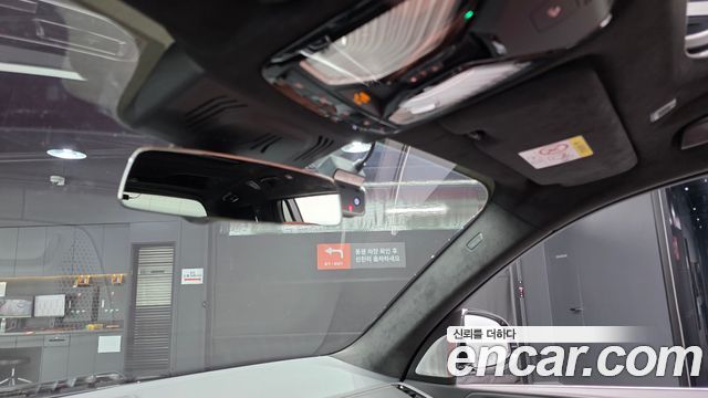 BMW X7 2021 — photo 31