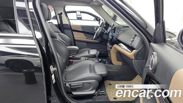 Mini Countryman 2020 — photo 17