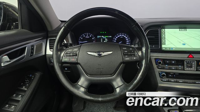Genesis G80 2018 — photo 18