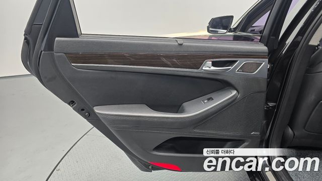 Genesis G80 2018 — photo 15