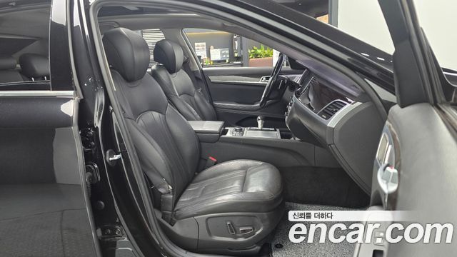 Genesis G80 2018 — photo 16