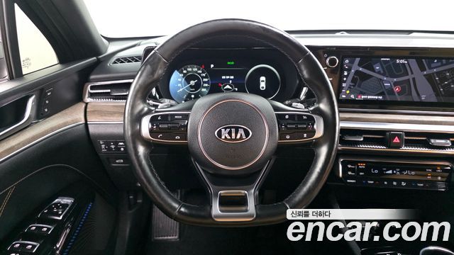 Kia K5 2020 — photo 12
