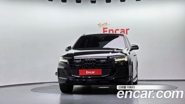 Audi Q7 2023 — photo 3