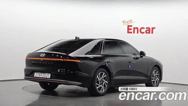 Hyundai Grandeur 2026 — photo 2