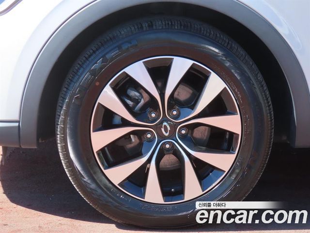Renault Korea XM3 2023 — photo 20