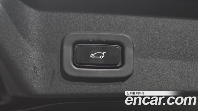 Land Rover Range Rover Evoque 2020 — photo 22