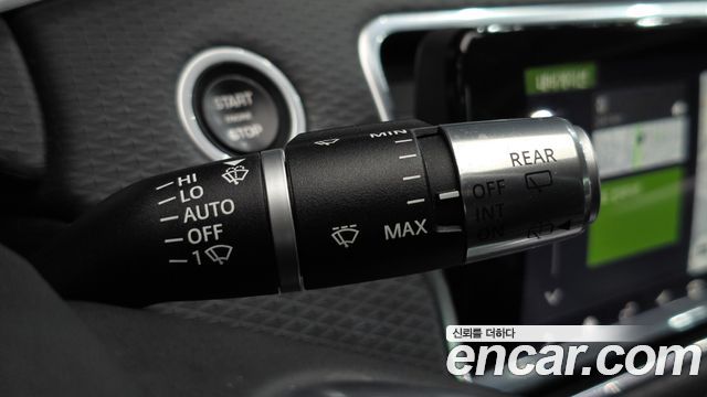 Land Rover Range Rover Evoque 2020 — photo 27