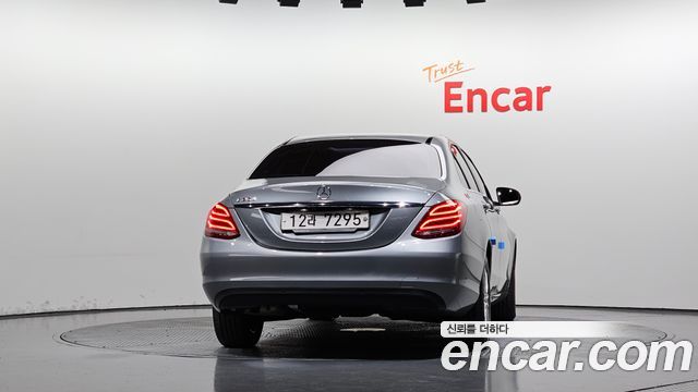 Mercedes-Benz C-Class 2015 — photo 4